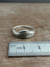 Load image into Gallery viewer, Fish Ring