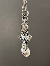 Load image into Gallery viewer, Andesine (red labradorite) pendant