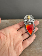 Load image into Gallery viewer, Red rosarita Sacred Heart pendant