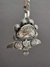 Load image into Gallery viewer, Hawk and Rutilated quartz