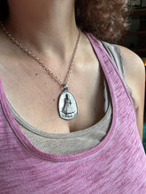 Load image into Gallery viewer, Infant of Prague Medallion