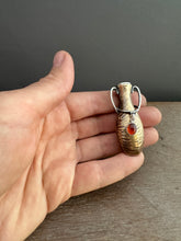 Load image into Gallery viewer, Amphora Pendant 5