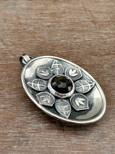 Load image into Gallery viewer, Double sided Jewel Cat with a golden sheen obsidian