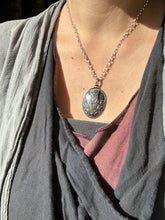 Load image into Gallery viewer, Double sided Jewel Cat with a golden sheen obsidian