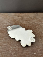 Load image into Gallery viewer, Cloisonné glass enamel pendant with serpentines and green fluorite