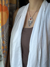 Load image into Gallery viewer, Lioness medallion