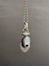 Load image into Gallery viewer, Moon pendant