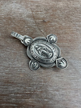 Load image into Gallery viewer, Miraculous medal pendant