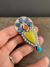 Load image into Gallery viewer, Yellow Serpentine Sacred Heart