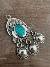 Load image into Gallery viewer, Jingly Enameled Medallion