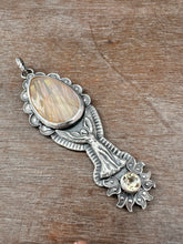 Load image into Gallery viewer, Angel with Sagenite in Agate and Citrine