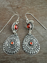 Load image into Gallery viewer, Garnet Earrings