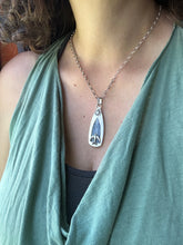 Load image into Gallery viewer, Bird in a window pendant