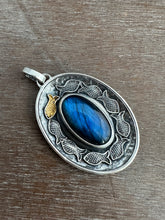 Load image into Gallery viewer, Silver fish parable pendant with labradorite