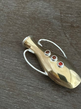 Load image into Gallery viewer, Amphora Pendant 1