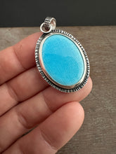 Load image into Gallery viewer, Textured Oval Enameled pendant