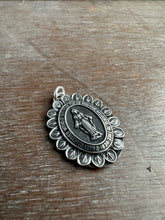 Load image into Gallery viewer, Miraculous Medal with a sacred heart on the back