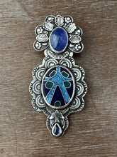 Load image into Gallery viewer, Cloisonné glass enamel with tanzanite and kyanite