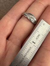 Load image into Gallery viewer, Fish Ring