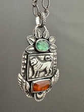 Load image into Gallery viewer, Lion medallion.
