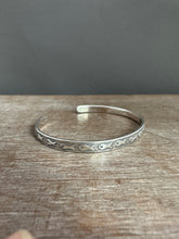 Load image into Gallery viewer, Sterling silver fish cuff bracelet