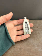 Load image into Gallery viewer, Our Lady of Fatima Sacred Heart shrine pendant