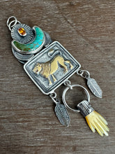 Load image into Gallery viewer, Golden Lion