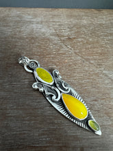 Load image into Gallery viewer, Rare yellow rosarita and enamel pendant