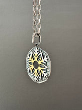 Load image into Gallery viewer, Single Snowflake with Gold