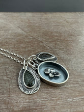 Load image into Gallery viewer, Flower and Tourmaline Leaves Charm Set