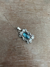 Load image into Gallery viewer, Moss kyanite small pendant