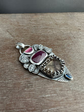 Load image into Gallery viewer, Cacoxentite multi stone pendant