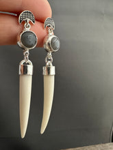 Load image into Gallery viewer, Moonstone and Bone dangle earrings