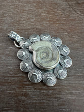 Load image into Gallery viewer, Fossil Shell Pendant 1