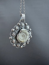 Load image into Gallery viewer, Fossil Shell Pendant