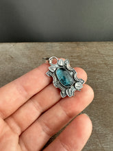 Load image into Gallery viewer, Moss kyanite small pendant