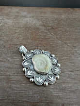 Load image into Gallery viewer, Fossil Shell Pendant