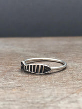 Load image into Gallery viewer, Large fish stack ring