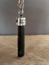 Load image into Gallery viewer, Black tourmaline crystal necklace