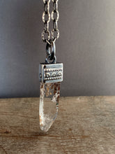 Load image into Gallery viewer, Quartz crystal necklace