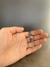 Load image into Gallery viewer, Quartz crystal necklace