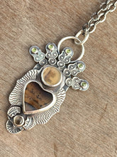 Load image into Gallery viewer, Montana agate sacred heart pendant