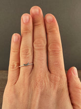 Load image into Gallery viewer, Crescent moon stack ring