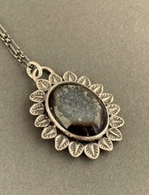 Load image into Gallery viewer, Agate Druzy necklace