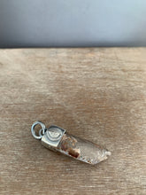Load image into Gallery viewer, Quartz crystal necklace