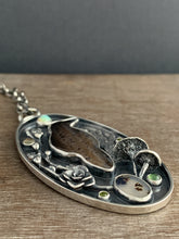 Load image into Gallery viewer, Mossy crow necklace