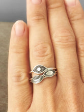 Load image into Gallery viewer, Set of three Eye rings