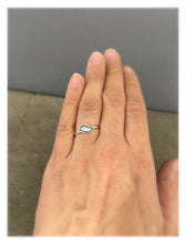 Load image into Gallery viewer, Bird Stack ring