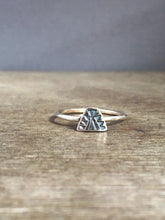 Load image into Gallery viewer, Pyramid stacking ring
