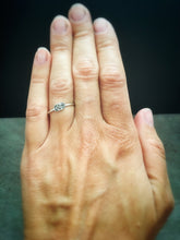 Load image into Gallery viewer, Ornate Leaf stacking ring